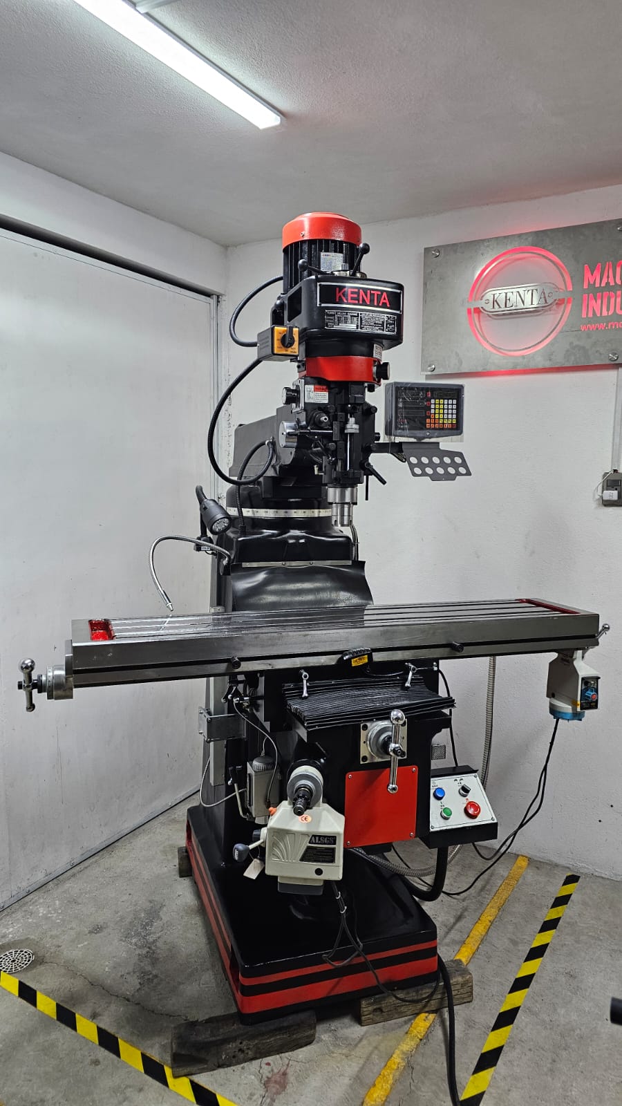 FRESADORA X6330 CONO ISO-40 KENTA - Imagen 9